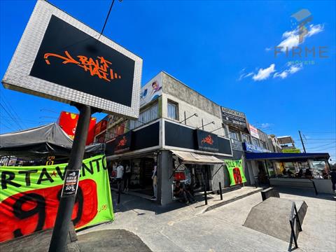 Sala Comercial para locacao no Sitio Cercado em Curitiba com 32,4m² por R$ 1.687,50
