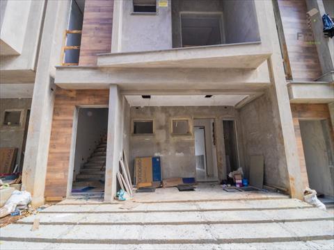 Sobrado para venda no Boqueirao em Curitiba com 179,18m² por R$ 1.112.000,00