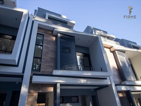 Sobrado para venda no Boqueirao em Curitiba com 179,18m² por R$ 1.131.000,00