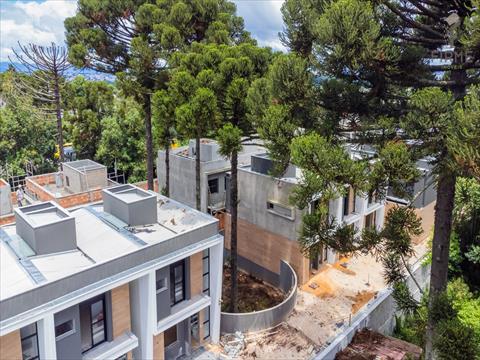 Sobrado para venda no Boqueirao em Curitiba com 114,82m² por R$ 778.000,00