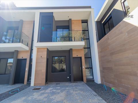 Sobrado para venda no Boqueirao em Curitiba com 114,82m² por R$ 860.000,00