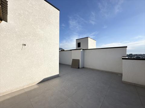 Sobrado para venda no Xaxim em Curitiba com 142m² por R$ 677.000,00