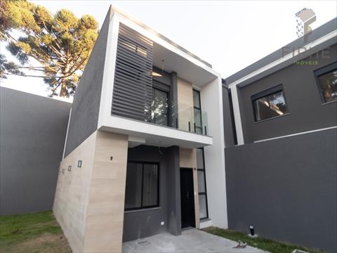 Sobrado para venda no Boqueirao em Curitiba com 103,32m² por R$ 870.000,00