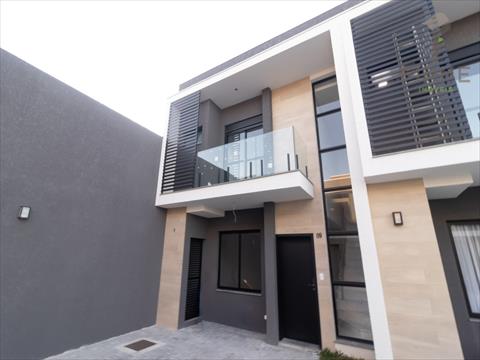 Sobrado para venda no Boqueirao em Curitiba com 103,32m² por R$ 890.000,00