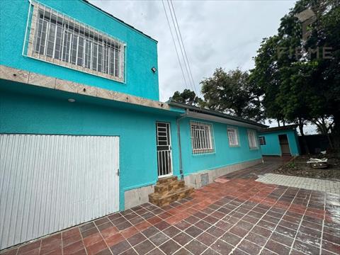 Casa Residencial para locacao no Santo Inacio em Curitiba com 224,07m² por R$ 4.000,00