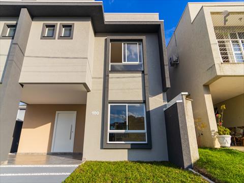 Sobrado para venda no Umbara em Curitiba com 168m² por R$ 1.250.000,00