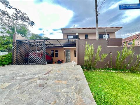 Sobrado para venda no Boqueirao em Curitiba com 120m² por R$ 695.000,00
