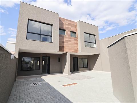 Sobrado para venda no Capao Raso em Curitiba com 100,98m² por R$ 640.000,00