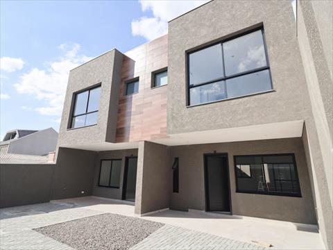Sobrado para venda no Capao Raso em Curitiba com 100,98m² por R$ 670.000,00