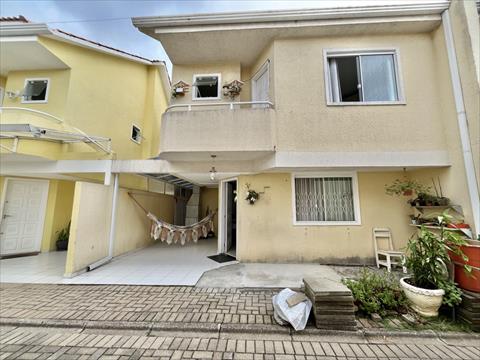 Sobrado para venda no Boqueirao em Curitiba com 125m² por R$ 455.000,00