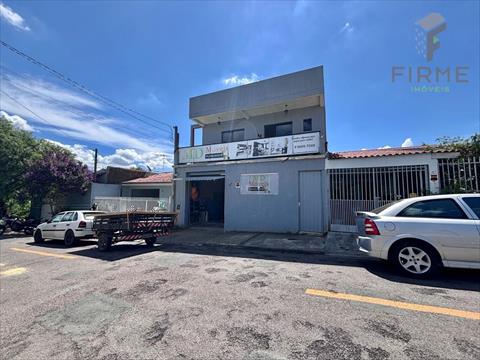 Sobrado para venda no Italia em Sao Jose dos Pinhais com 432m² por R$ 630.000,00