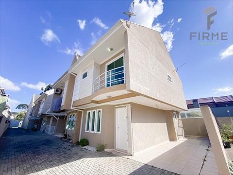 Sobrado para locacao no Boqueirao em Curitiba com 101m² por R$ 4.687,50