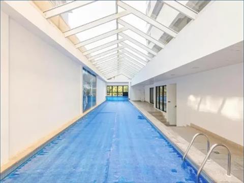 Apartamento para locacao no Reboucas em Curitiba com 0m² por R$ 2.300,00