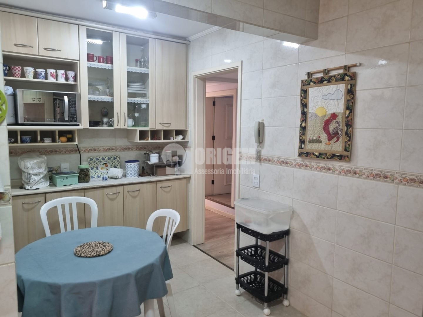 Apartamento para venda no Ahu em Curitiba com 136m² por R$ 650.000,00