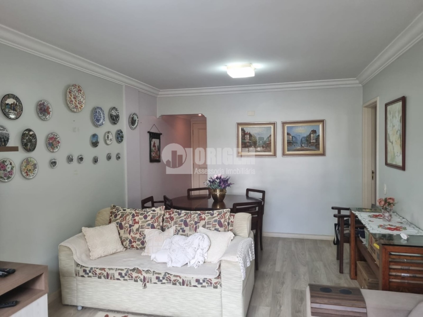 Apartamento para venda no Ahu em Curitiba com 136m² por R$ 650.000,00