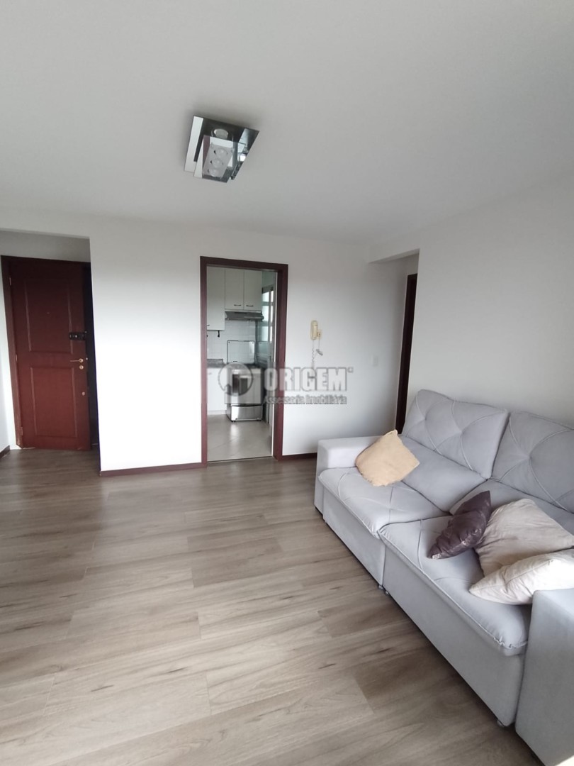 Apartamento para locacao no Mossungue em Curitiba com 65m² por R$ 3.311,11