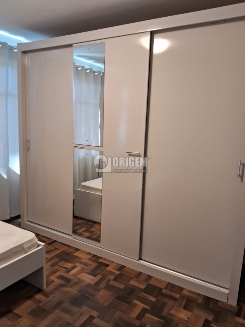 Apartamento para venda no Centro Civico em Curitiba com 56,2m² por R$ 360.000,00