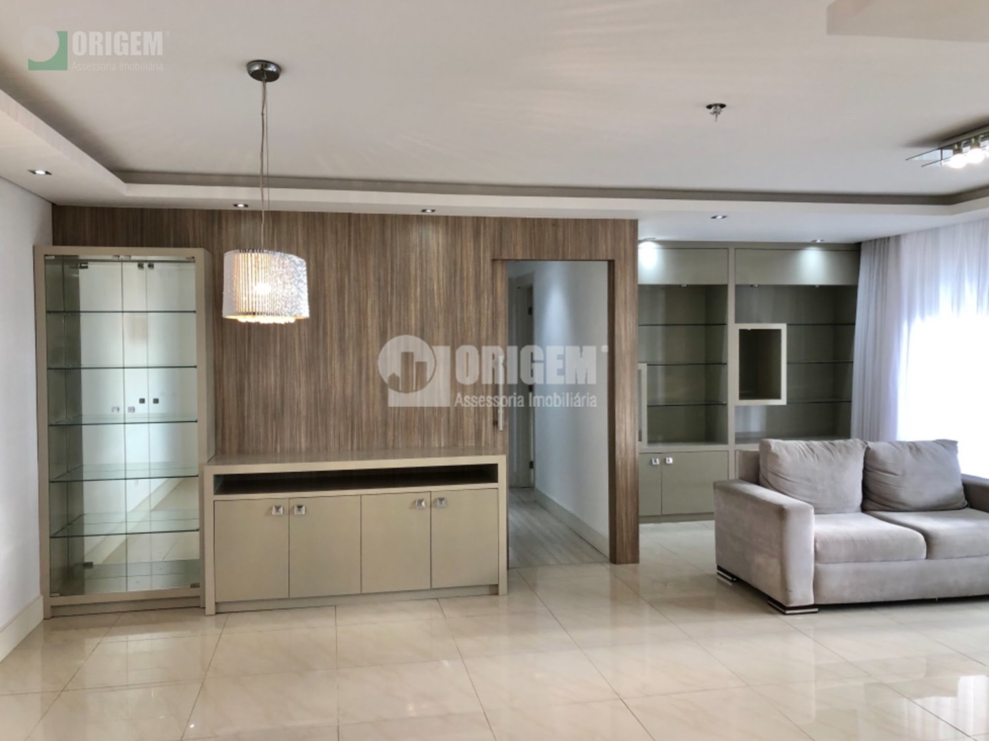 Apartamento para locacao no Portao em Curitiba com 134m² por R$ 6.444,44
