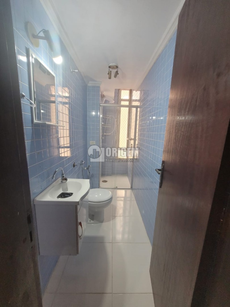 Apartamento para locacao no Centro em Curitiba com 65m² por R$ 305.000,00