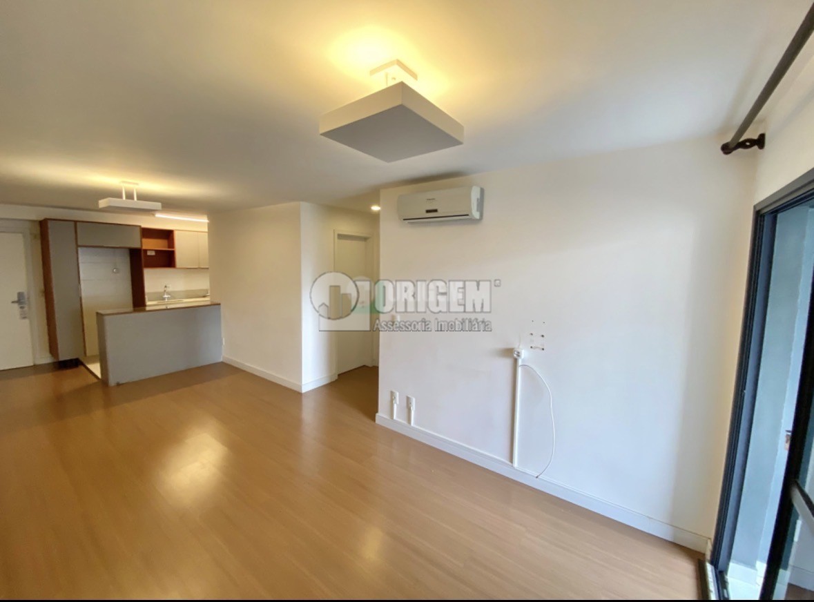 Apartamento para venda no Centro em Curitiba com 120m² por R$ 790.000,00