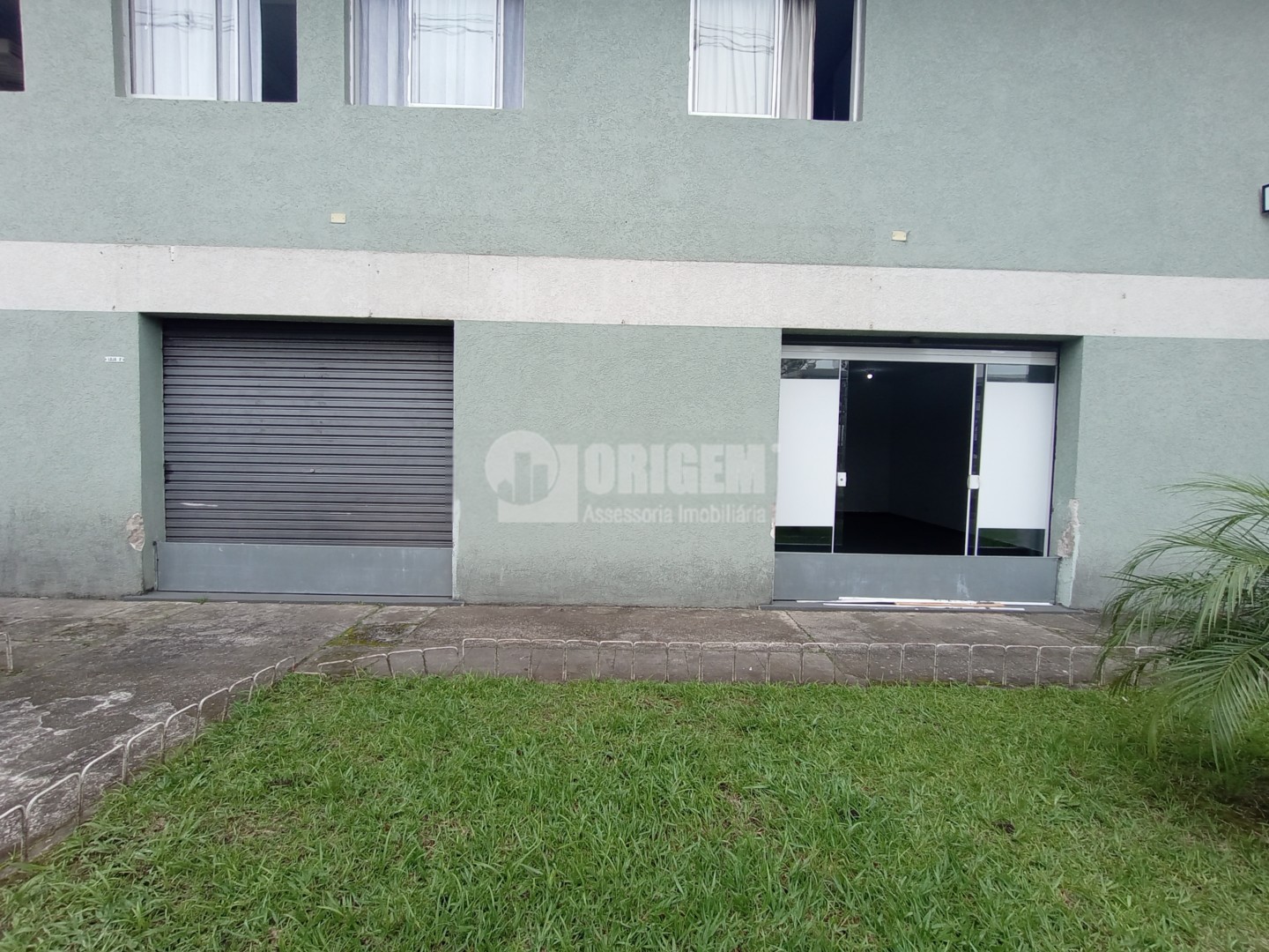 Loja para venda no Boqueirao em Curitiba com 69,12m² por R$ 210.000,00