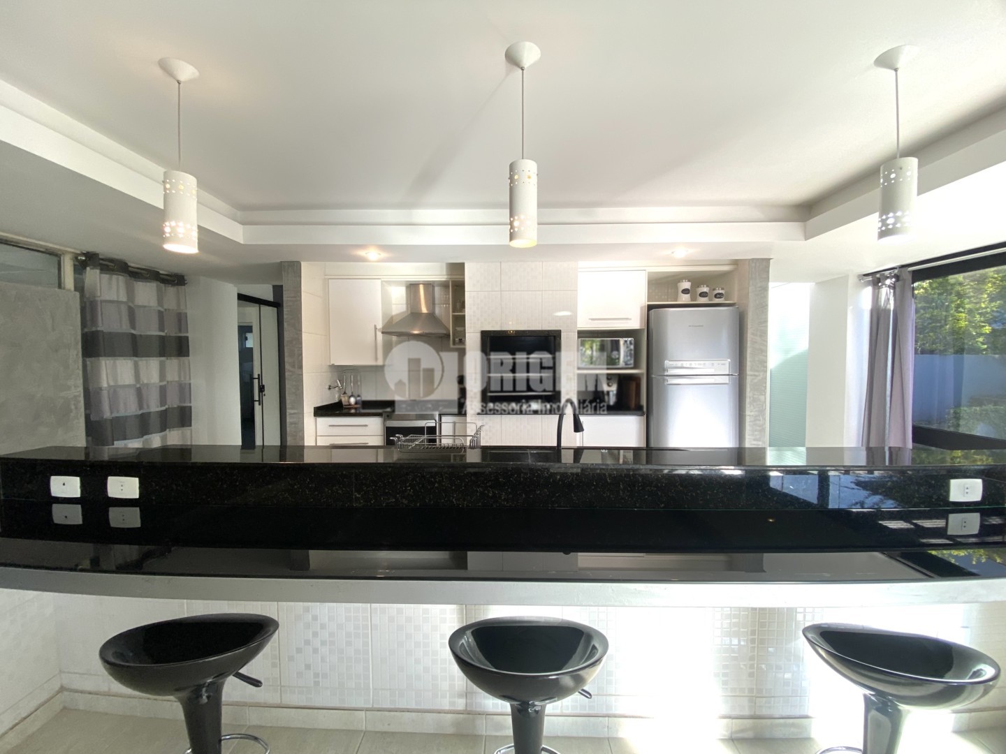 Casa para locacao no Taboao em Curitiba com 430m² por R$ 12.500,00