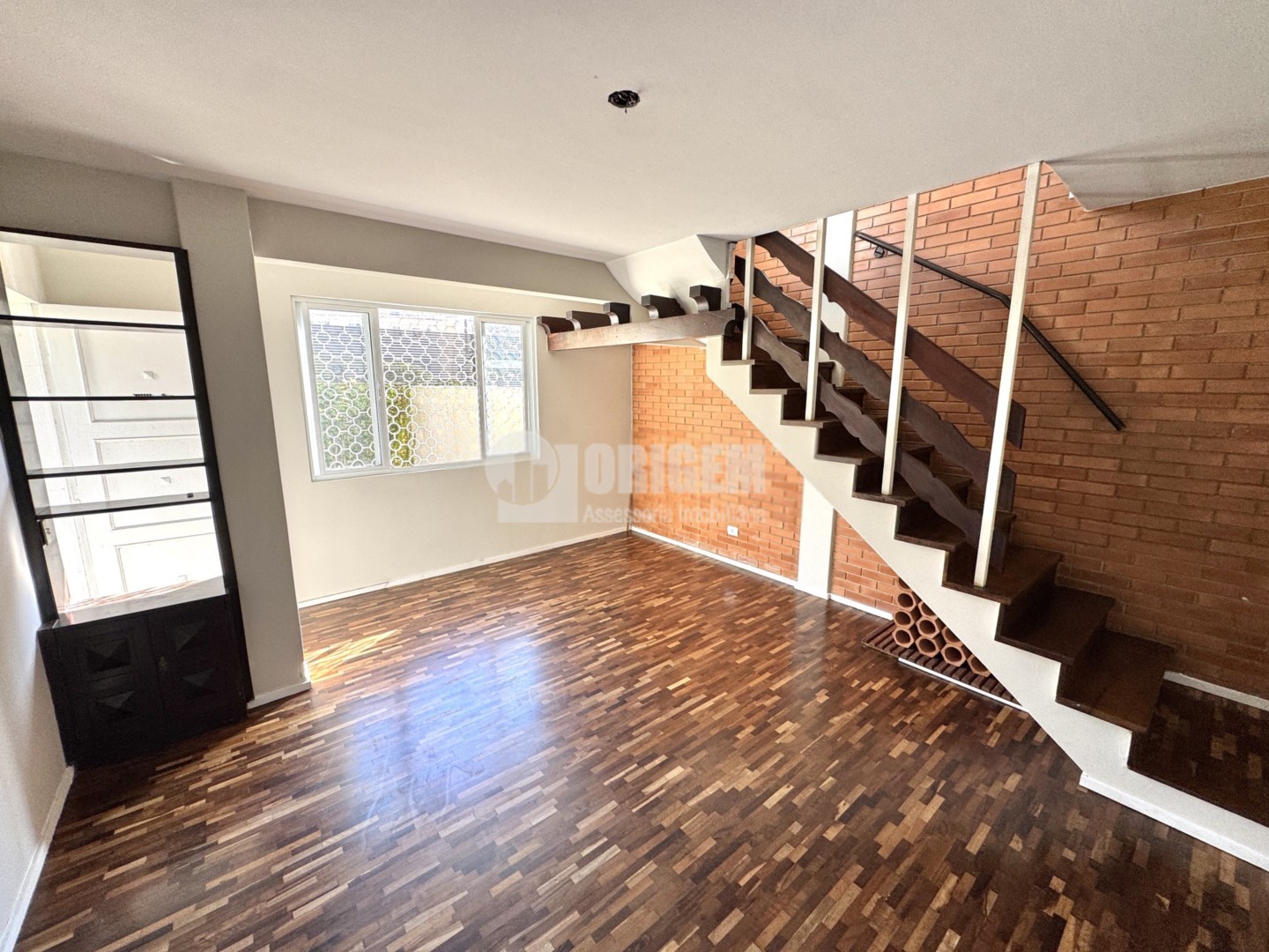 Apartamento para locacao no Agua Verde em Curitiba com 145m² por R$ 4.850,00