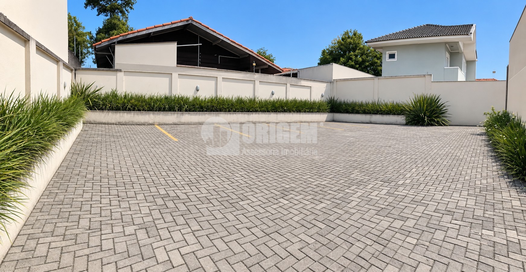 Loja para locacao no Reboucas em Curitiba com 285m² por R$ 13.500,00