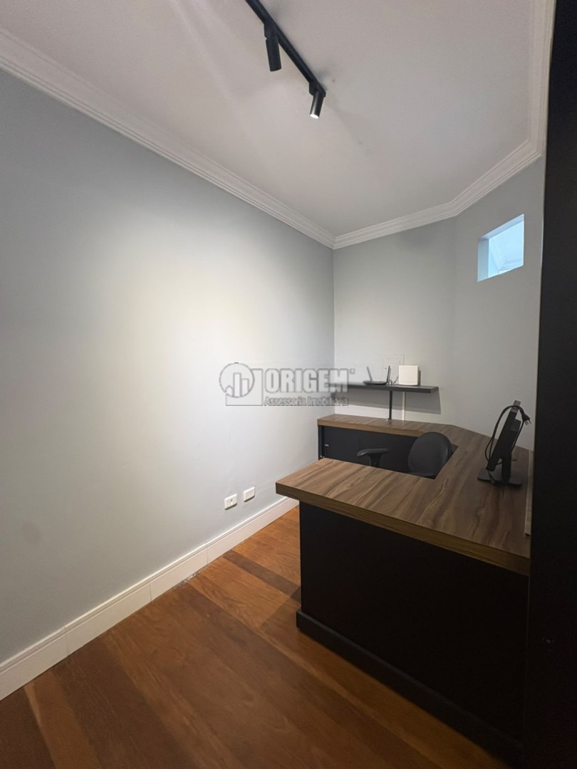 Cjto Comercial/sala para venda no Centro em Curitiba com 74m² por R$ 370.000,00