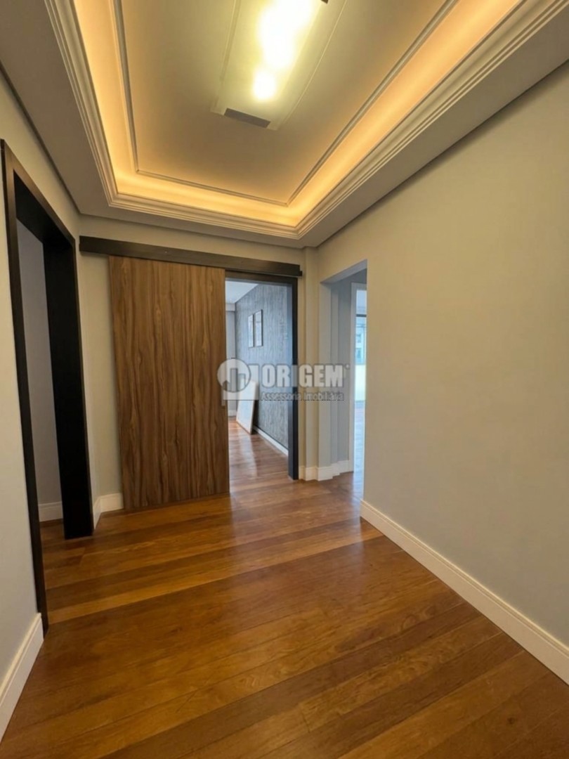 Cjto Comercial/sala para venda no Centro em Curitiba com 74m² por R$ 370.000,00