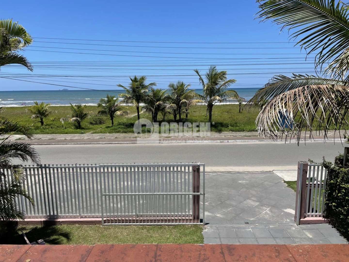 Casa para venda no Balneário Gaivotas em Matinhos com 360m² por R$ 2.200.000,00