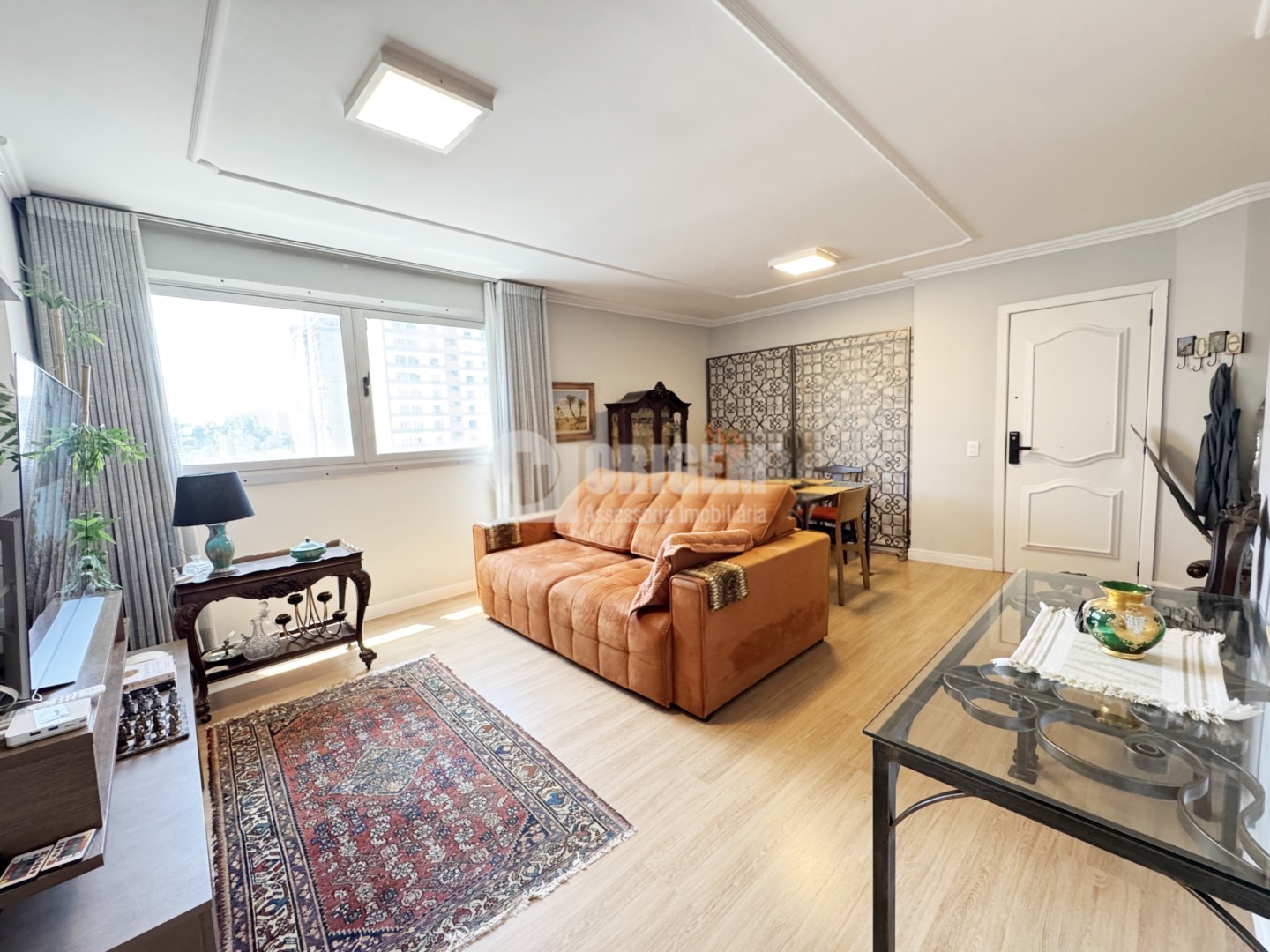 Apartamento para venda no Centro em Curitiba com 137m² por R$ 690.000,00