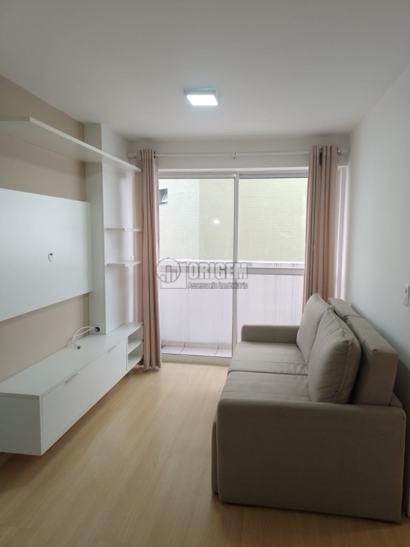 Apartamento para locacao no Bigorrilho em Curitiba com 64m² por R$ 2.500,00