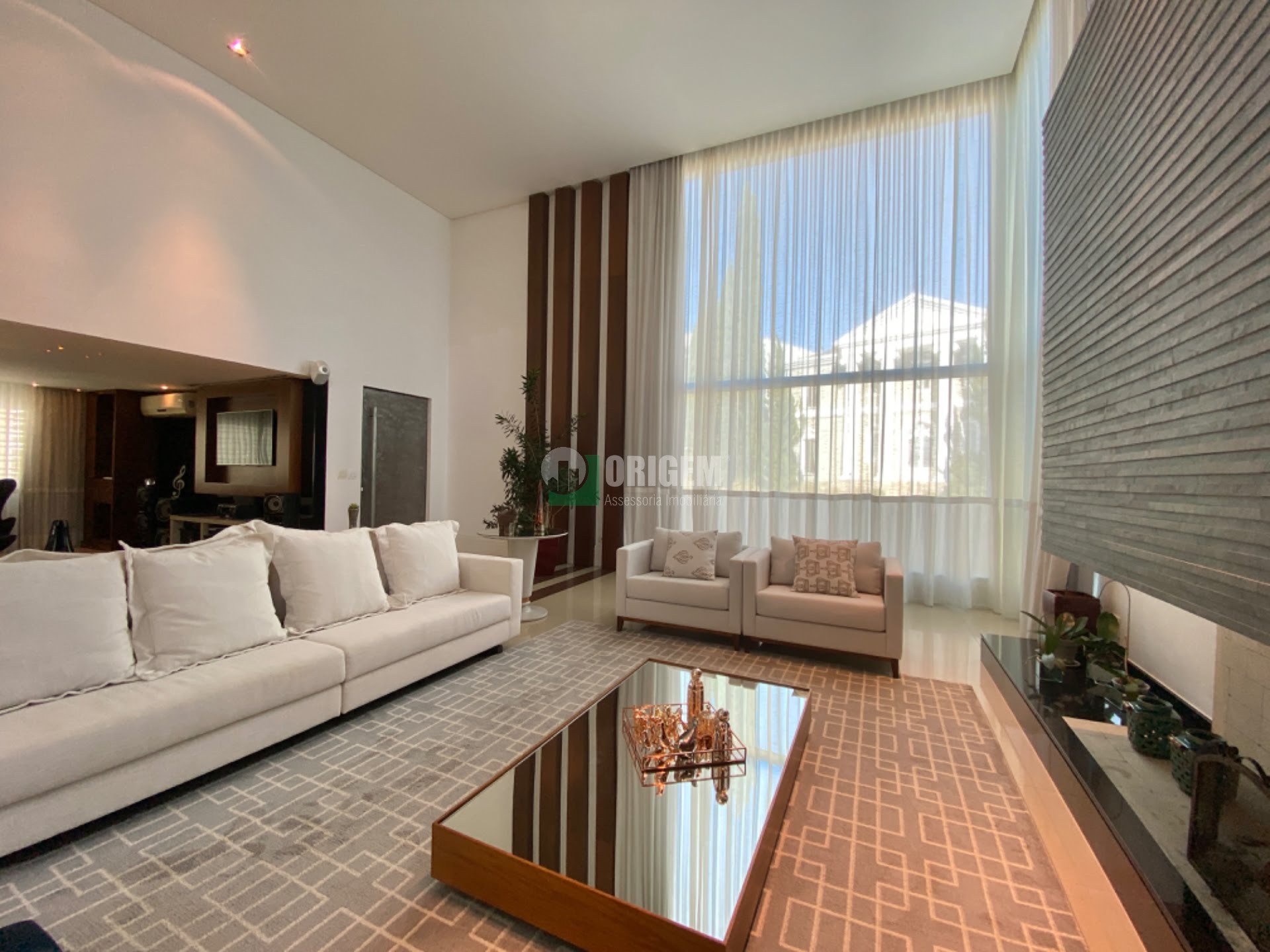 Casa Residencial para venda no Campo Comprido em Curitiba com 476m² por R$ 4.200.000,00