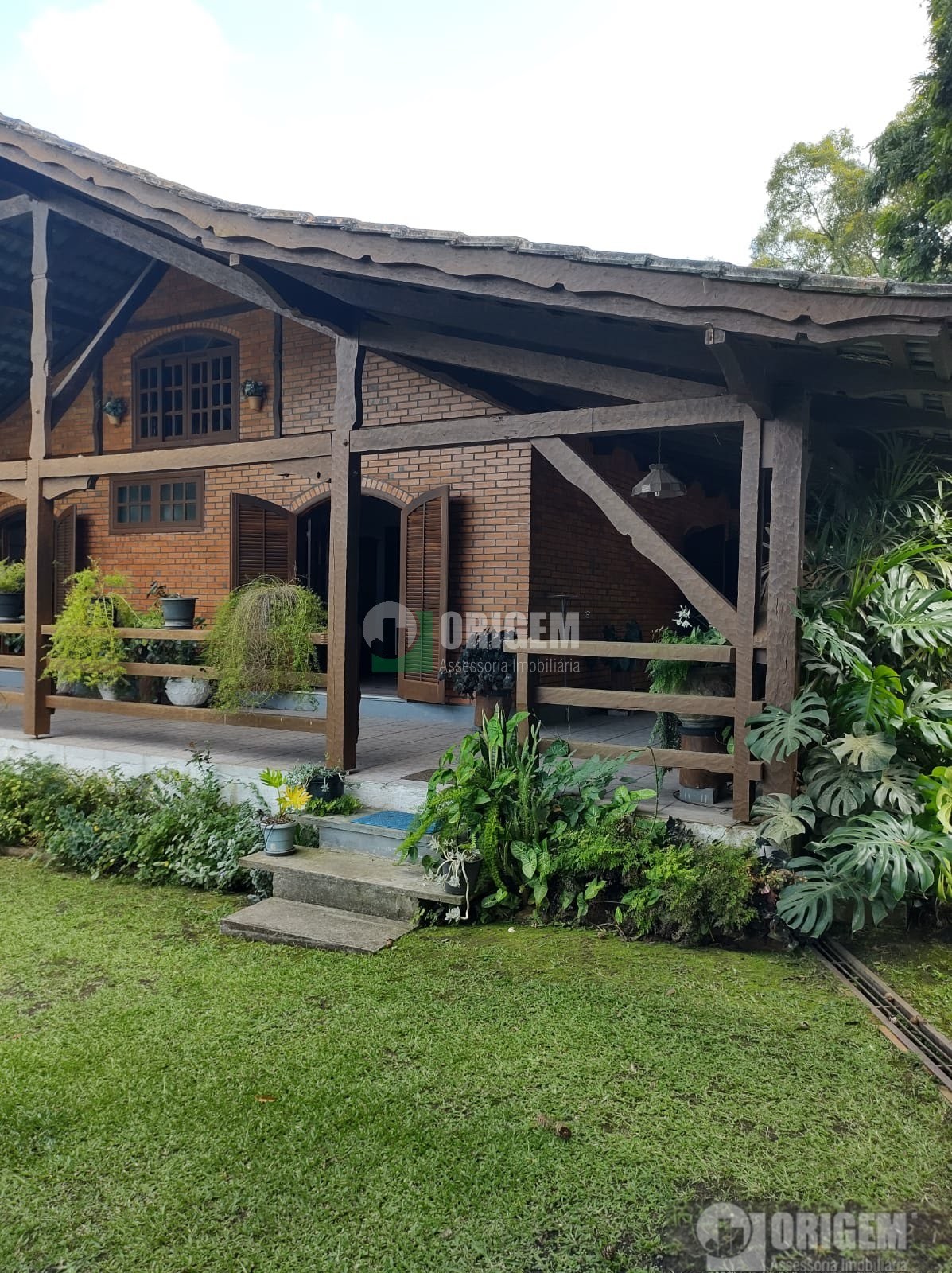 Chácara para vendalocacaovenda e locacao no Centro em Campo Largo com 24.000m² por R$ 2.800.000,0016.666,67