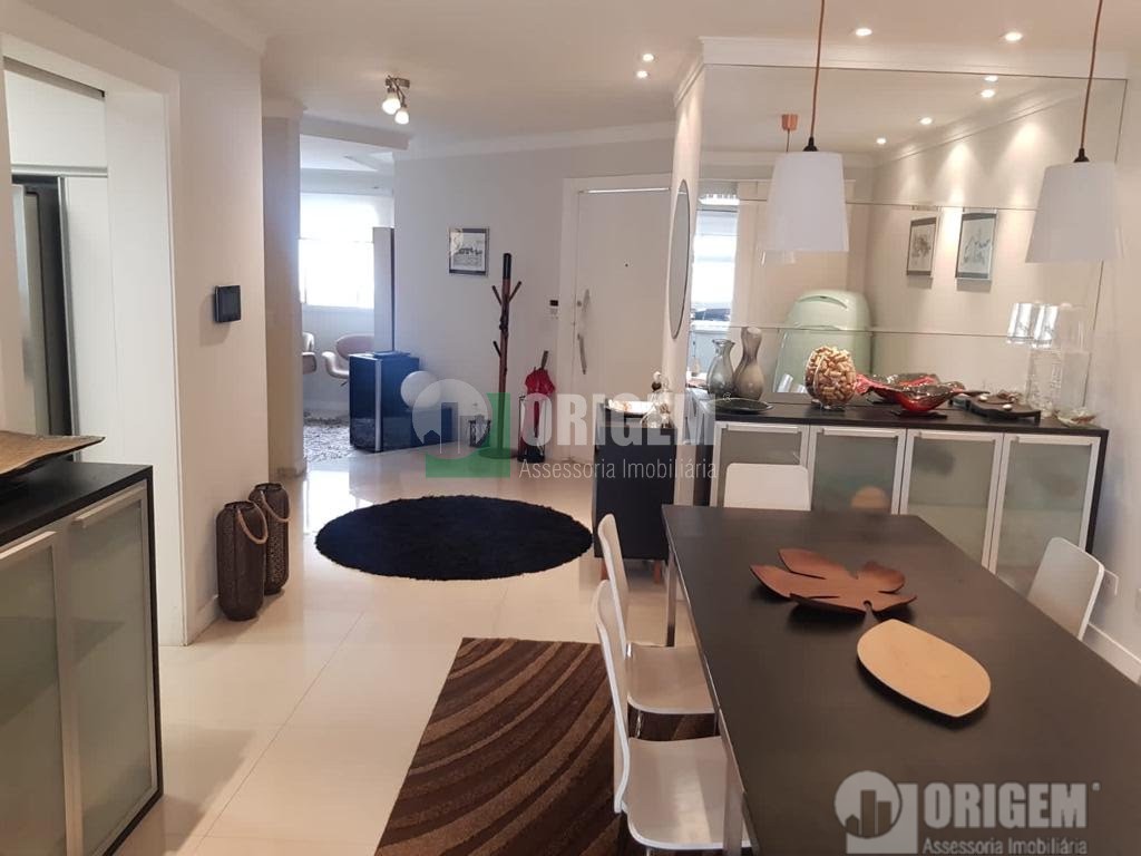 Casa Residencial para venda no Jardim Social em Curitiba com 241m² por R$ 1.400.000,00