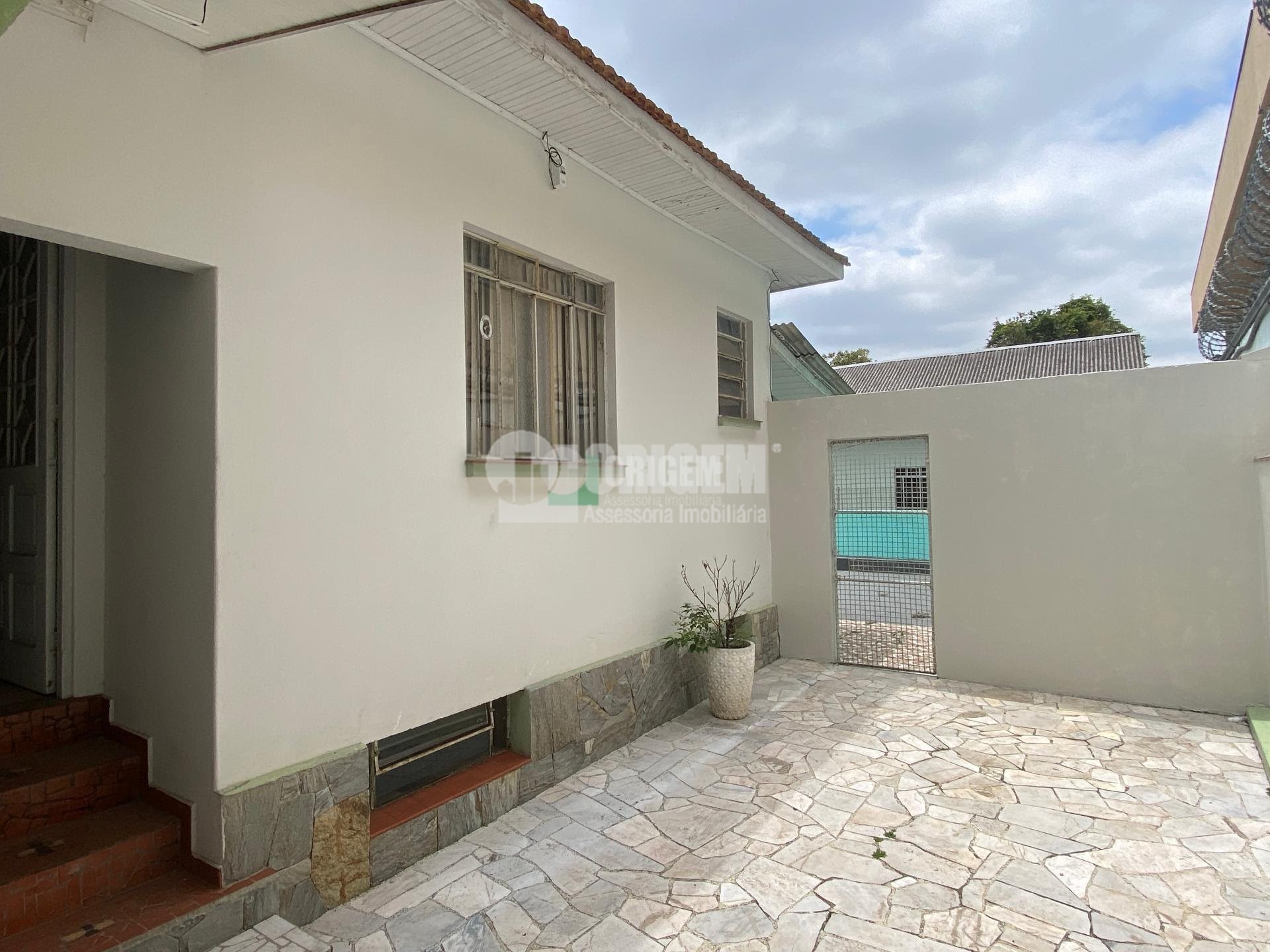 Casa Comercial para vendalocacaovenda e locacao no Reboucas em Curitiba com 520m² por R$ 1.350.000,004.950,00