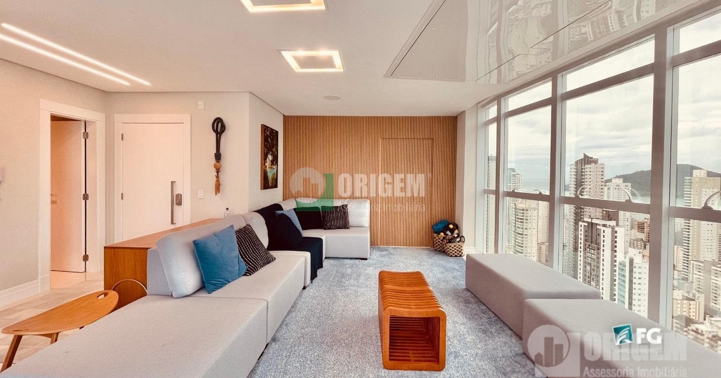 Cobertura para venda no Centro em Balneario Camboriu com 467m² por R$ 6.500.000,00