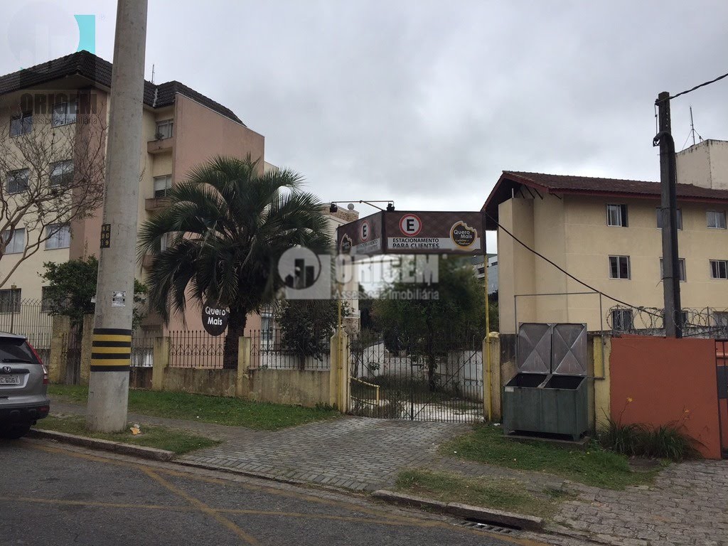 Terreno para venda no Ahu em Curitiba com 438m² por R$ 930.000,00