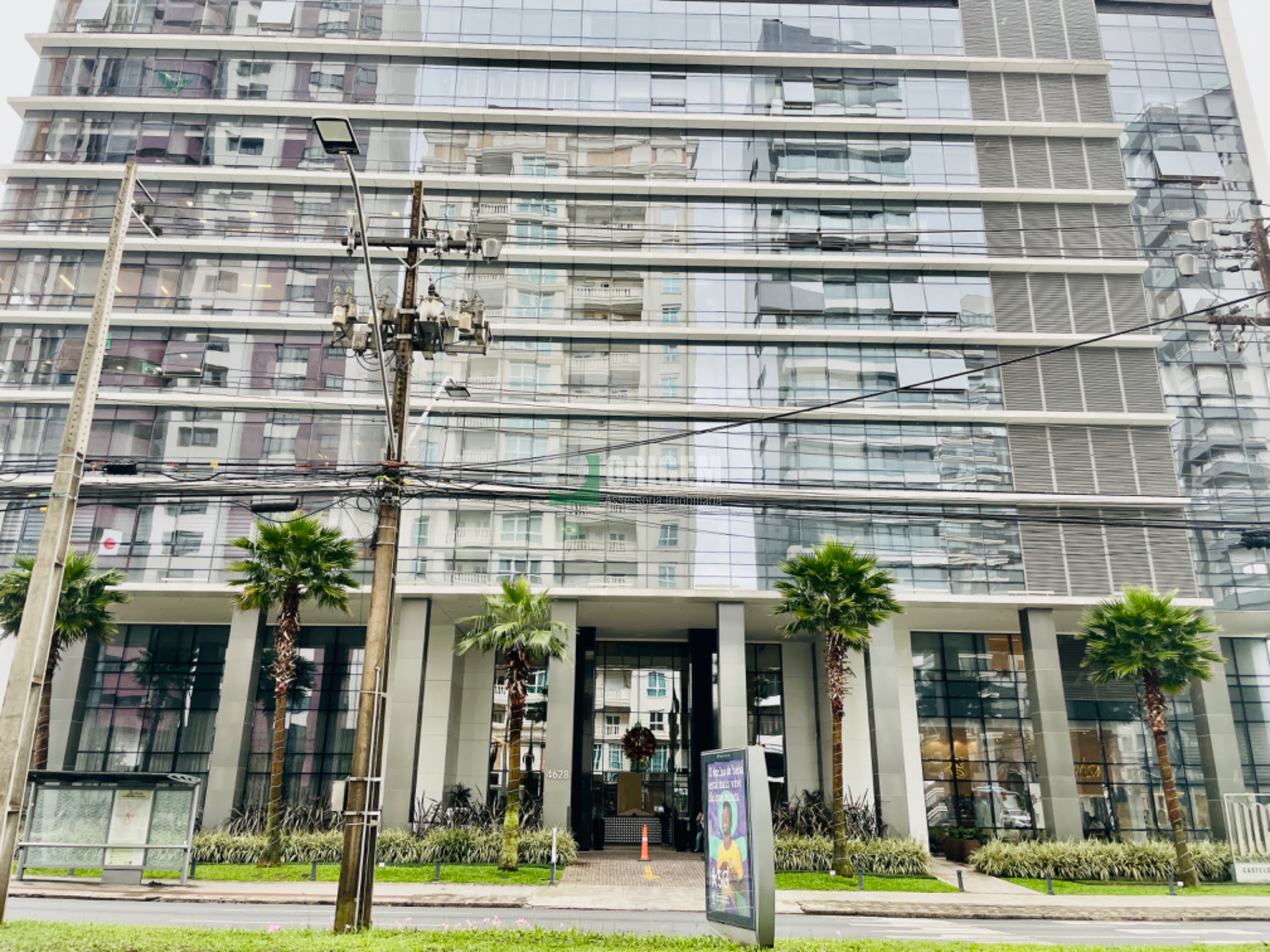 Cjto Comercial/sala para venda no Batel em Curitiba com 36m² por R$ 620.000,00