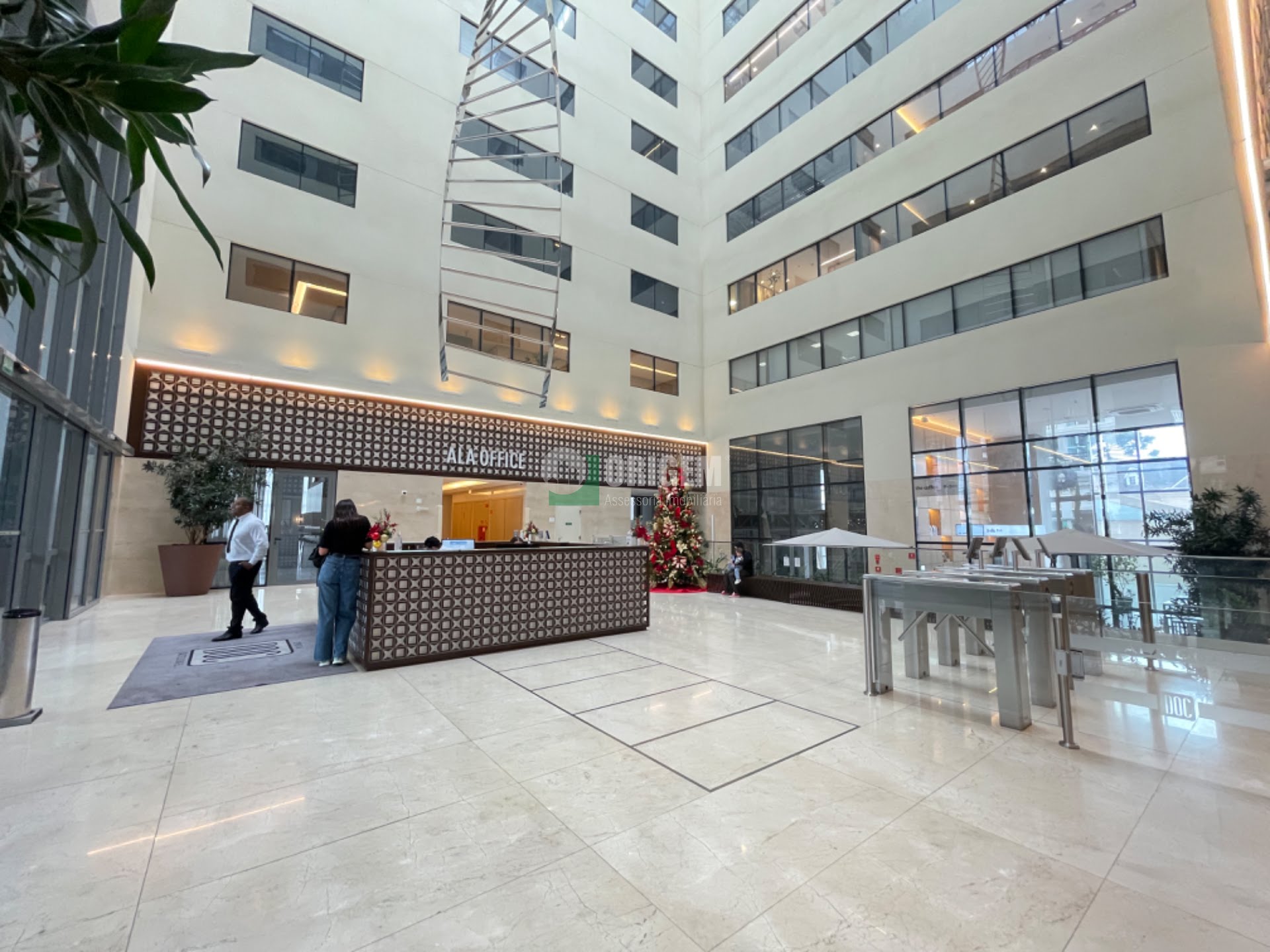 Cjto Comercial/sala para venda no Batel em Curitiba com 36m² por R$ 620.000,00