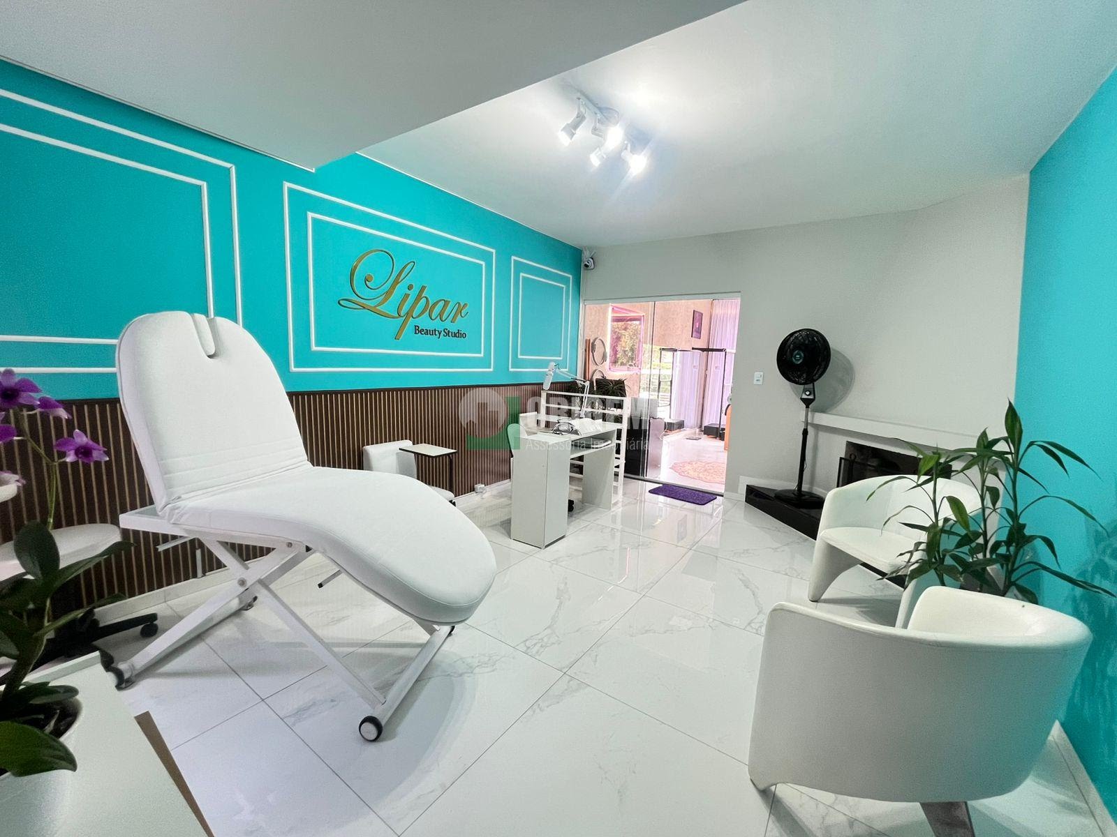 Cjto Comercial/sala para locacao no Pilarzinho em Curitiba com 20m² por R$ 1.100,00