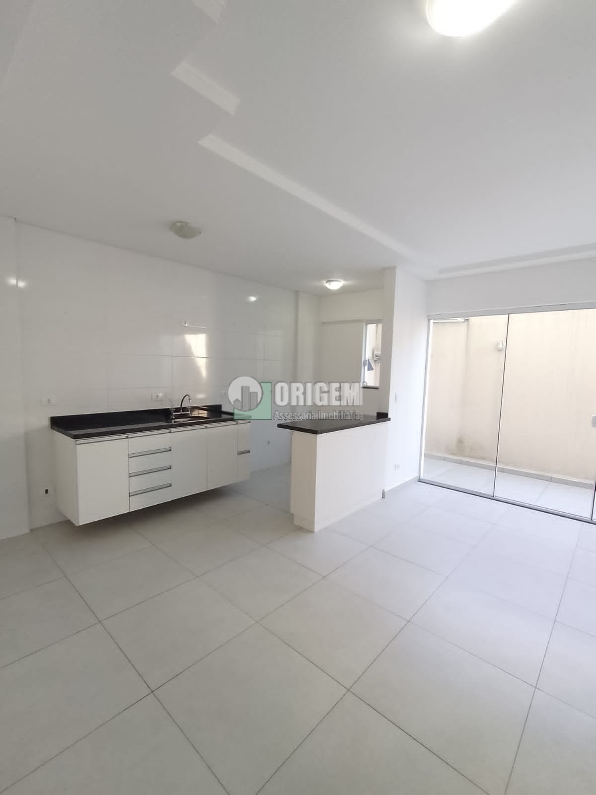 Apartamento Garden para locacao no Mossungue em Curitiba com 70,27m² por R$ 2.300,00