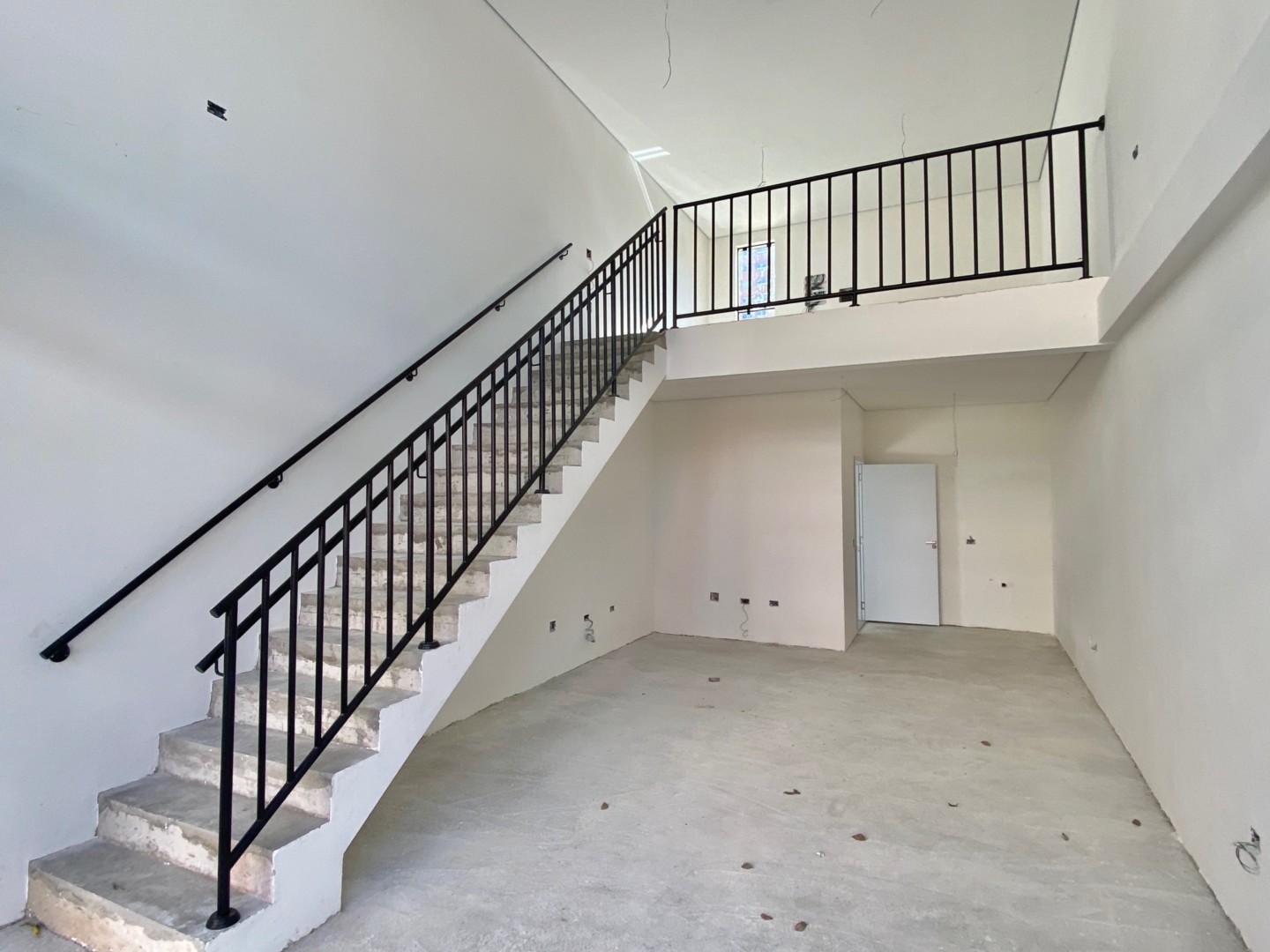 Loja para locacao no Centro em Curitiba com 60m² por R$ 13.333,33
