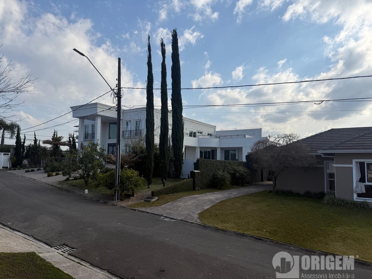 Casa de Condominio para locacao no Sao Braz em Curitiba com 564,87m² por R$ 27.777,77