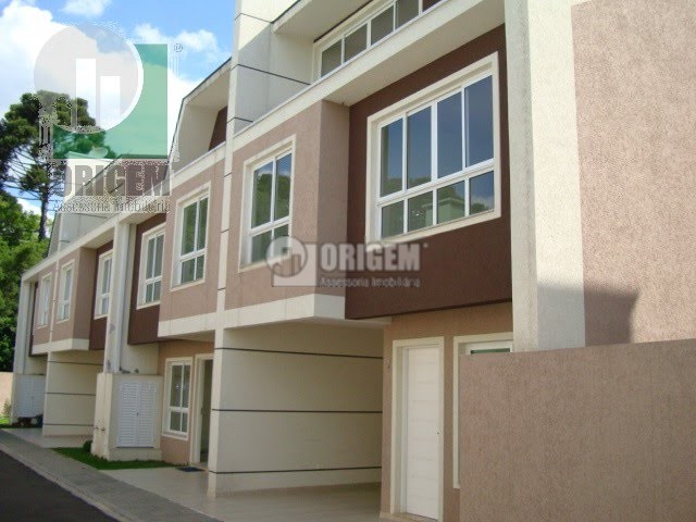 Sobrado em Condomínio para venda no Umbara em Curitiba com 132m² por R$ 539.000,00