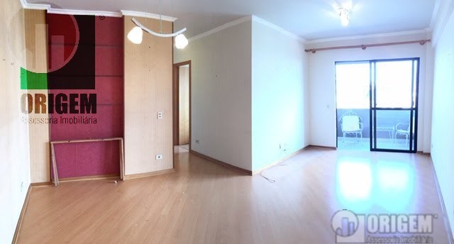 Apartamento para locacao no Cabral em Curitiba com 83m² por R$ 2.777,78