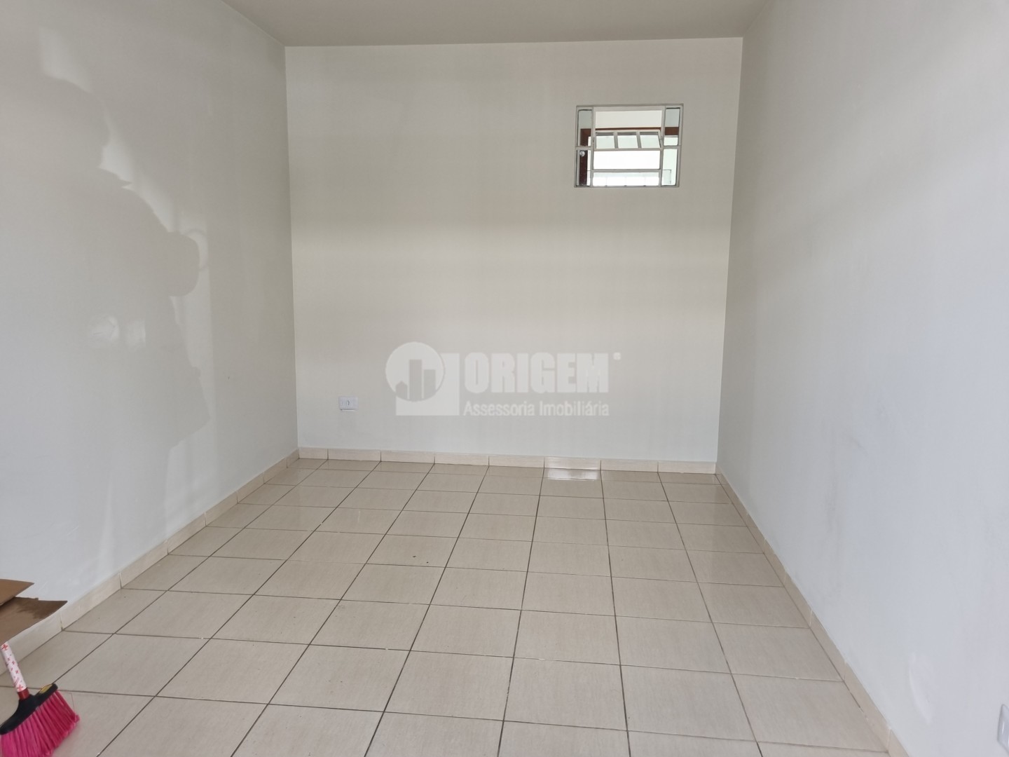 Casa para vendalocacaovenda e locacao no Xaxim em Curitiba com 65,72m² por R$ 490.000,002.611,11