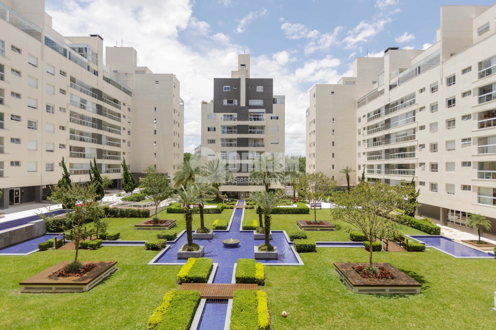 Apartamento para venda no Agua Verde em Curitiba com 227,5m² por R$ 2.150.000,00