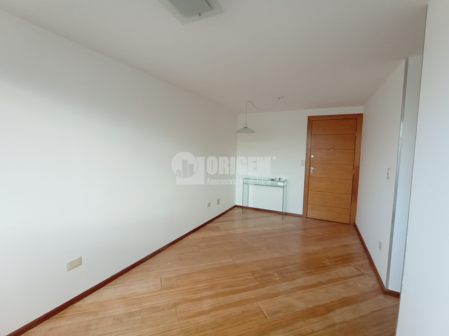 Apartamento para locacao no Campo Comprido em Curitiba com 65,35m² por R$ 1.988,89